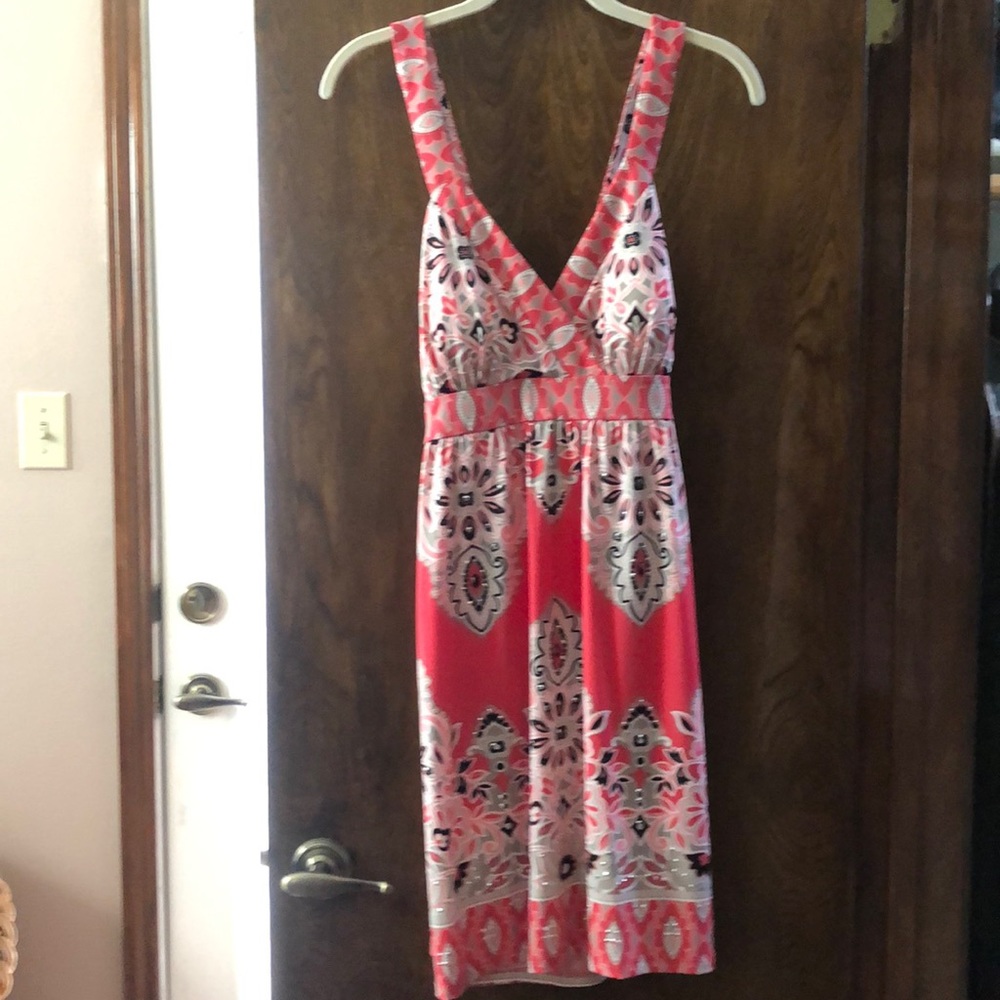 Dress - Picture 2 of 4